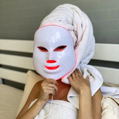7 Colors LED Facial Mask with EMS Technology - Professional Red Light Therapy for Home Use Doba